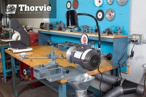 Read more about the article The AV-40 – a Superior Carbide Blade Saw Sharpening Machine