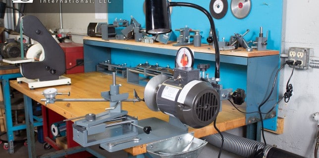 Thorvie AV-40 carbide saw sharpening machine