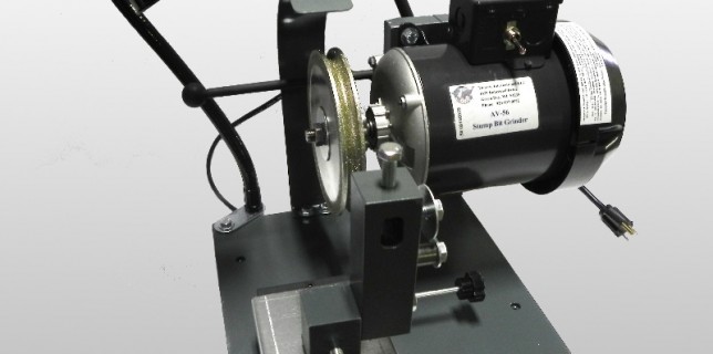 AV-56 blade sharpening machine