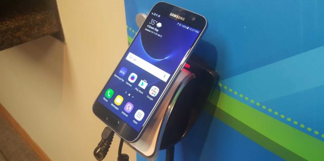 Baycom Cellular samsung phones in green bay