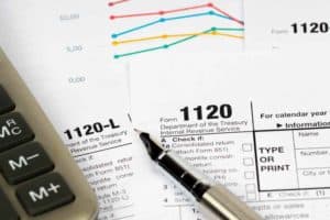Read more about the article New tax law enhances the appeal of C corporations
