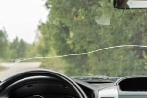 Read more about the article Cracked windshield replacement shouldn’t be postponed