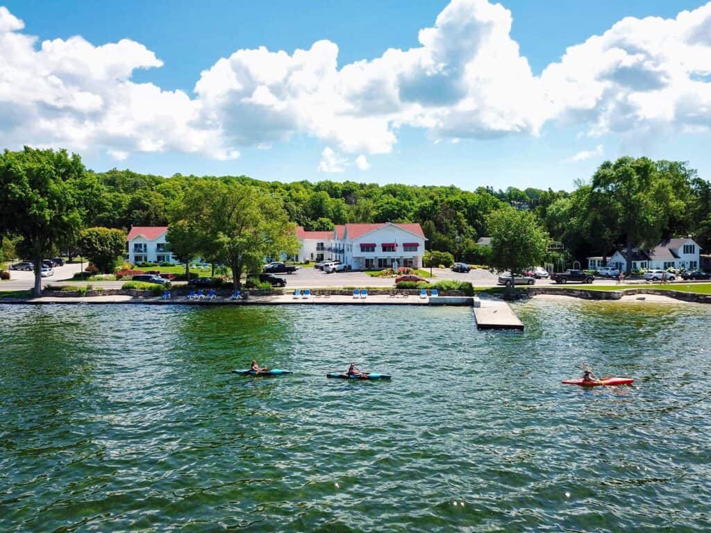 Door County waterfront lodging SEO site Links