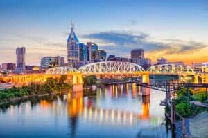 Read more about the article Same Day Windshields launches windshield replacement in Tennessee