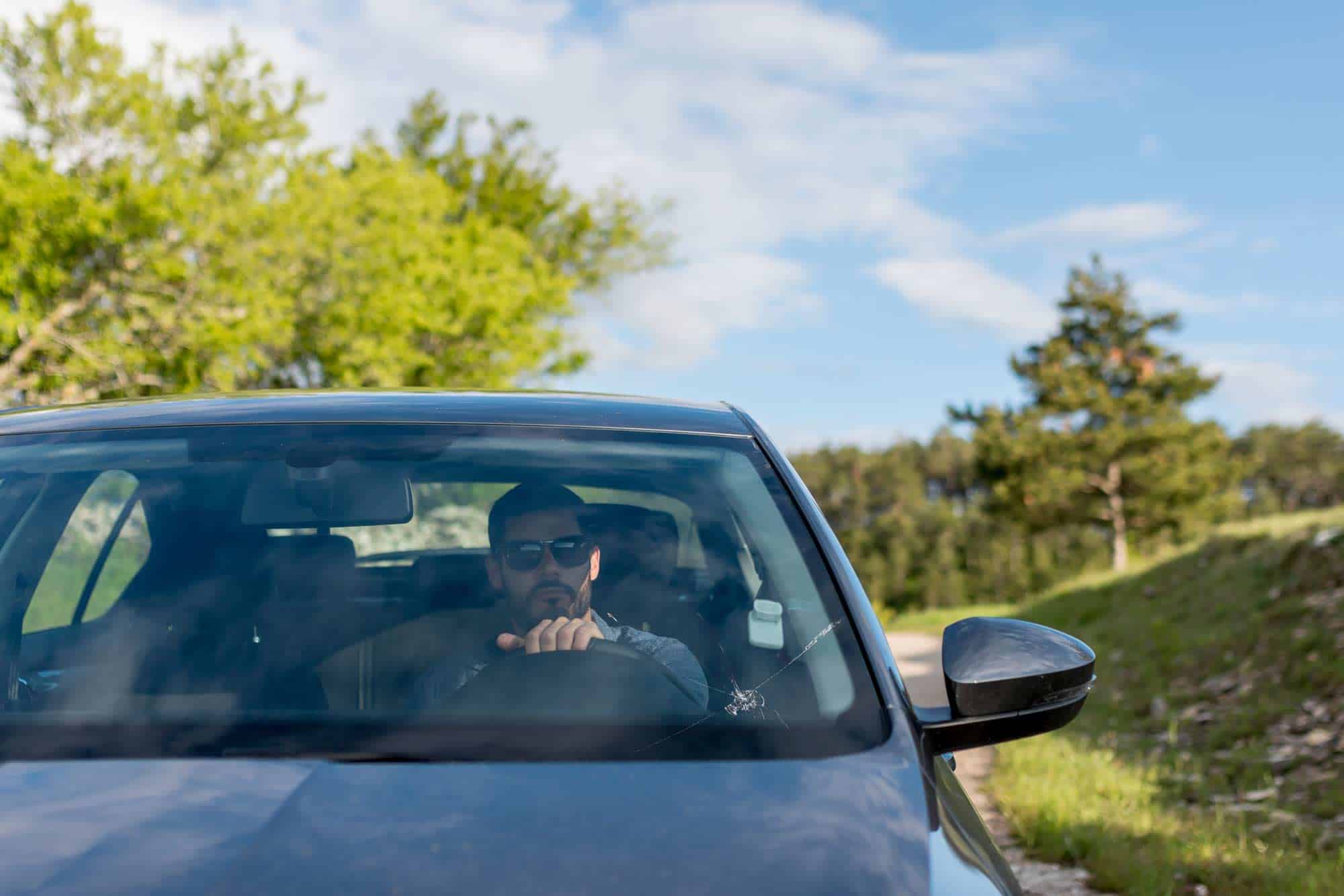 You are currently viewing Getting a windshield replaced includes picking a good glass shop