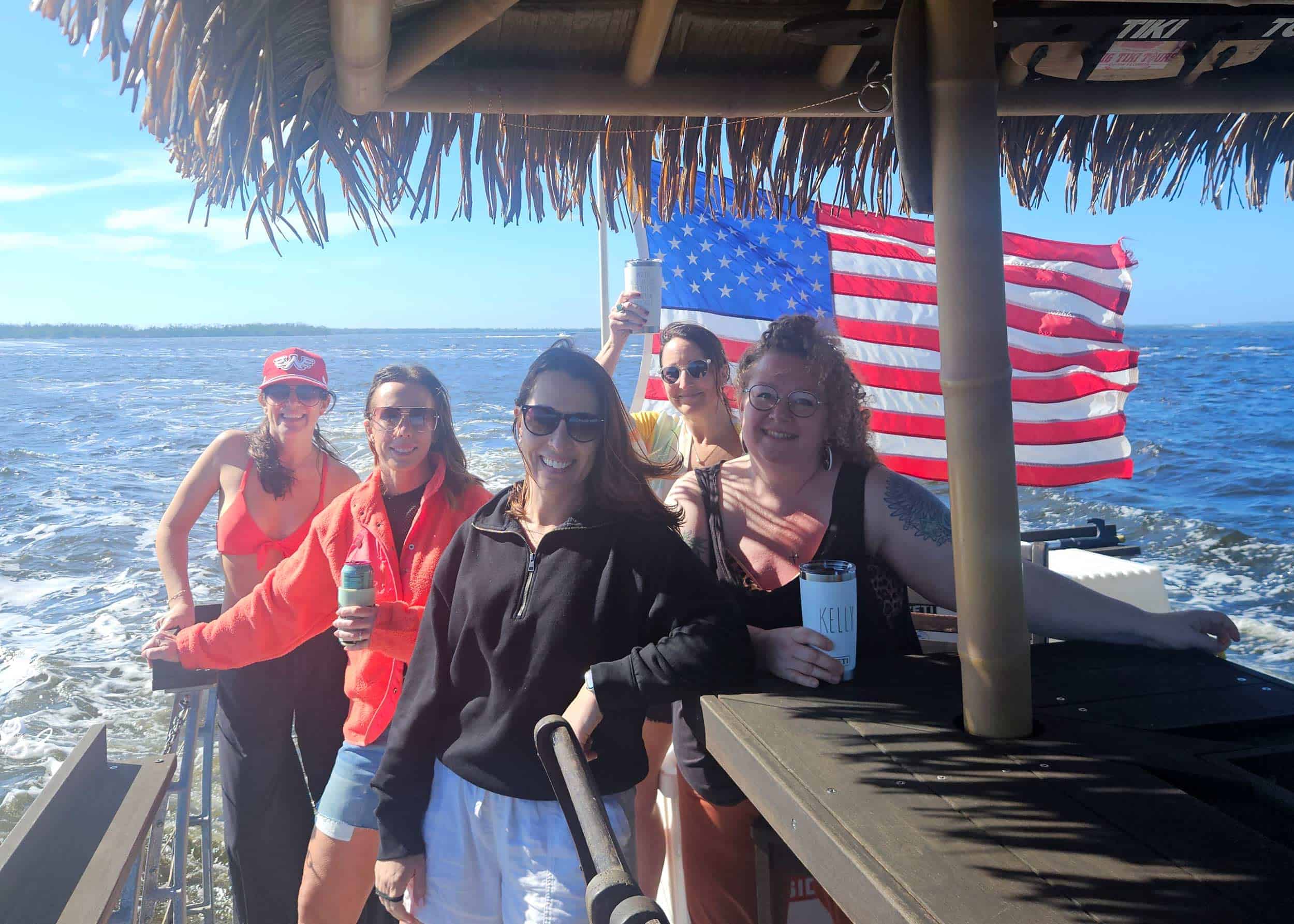 You are currently viewing Ft Myers Tiki Boat Tours with Big Tiki Tours