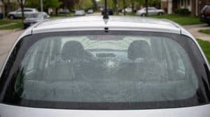 Read more about the article Rear glass window replacement shouldn’t be postponed